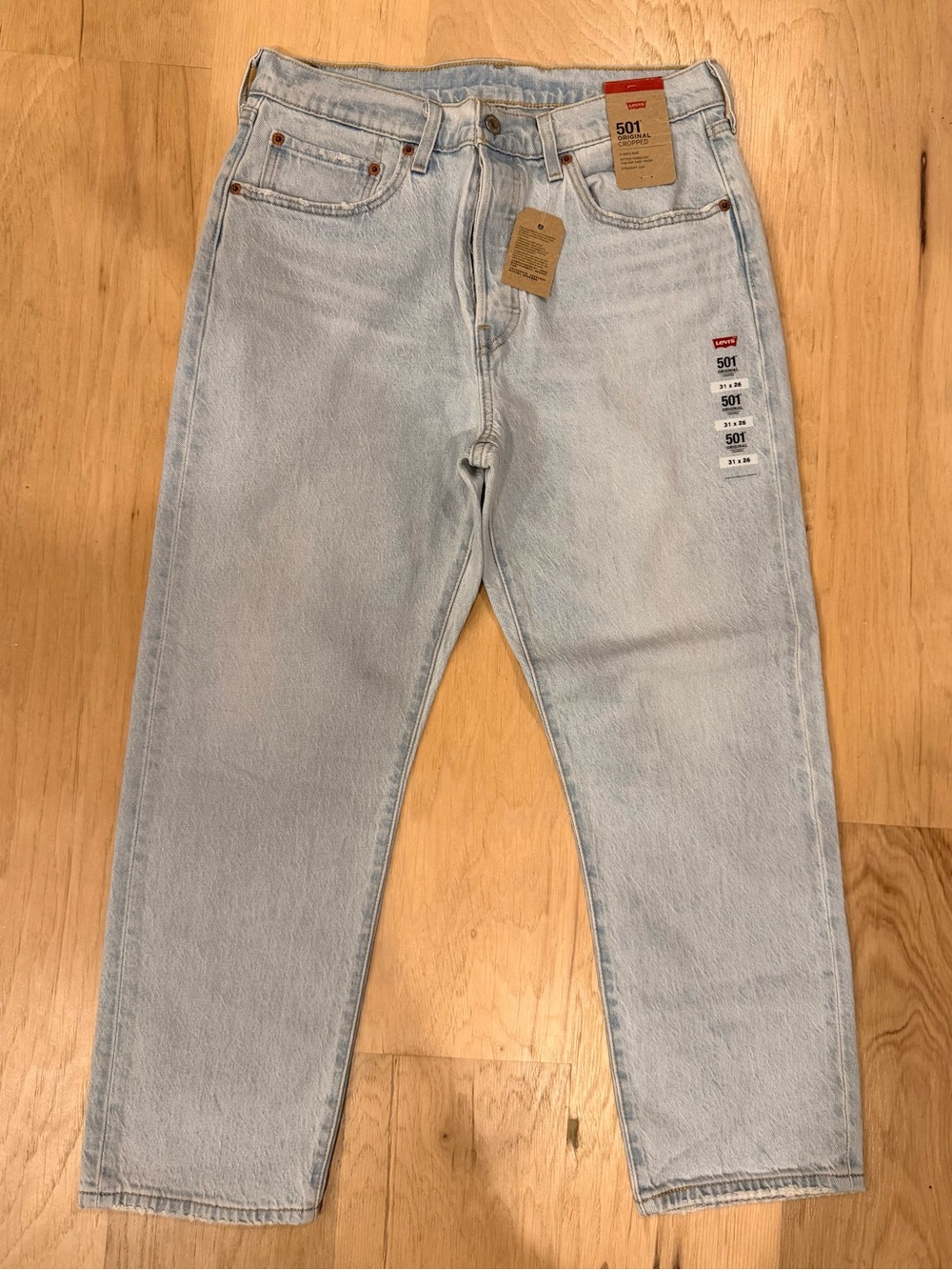 Levi's 501 Original Cropped Jeans in Light Wash Blue Size 31x26